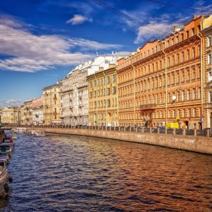 Petrohradem protéká řeka Moyka