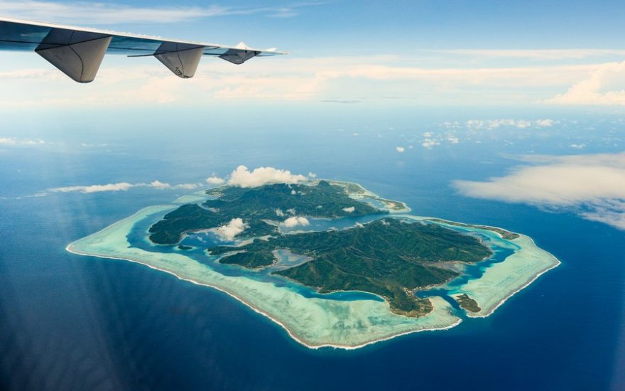 Letecká doprava do Polynésie je časově i finančně náročná
