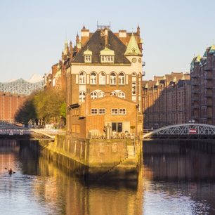 Hamburg, čtvrť Speicherstadt / F: Neumann Michael