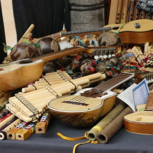 Tradiční hudební nástroje