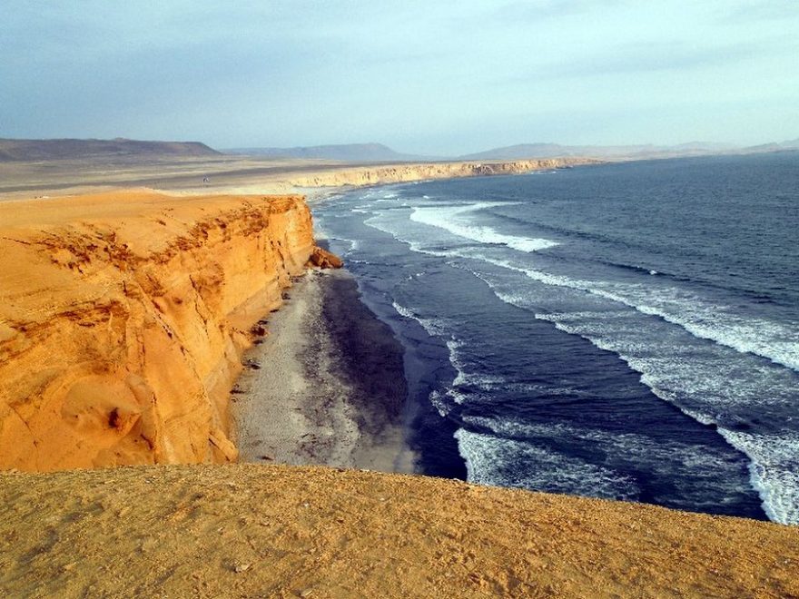 Peruánské pobřeží