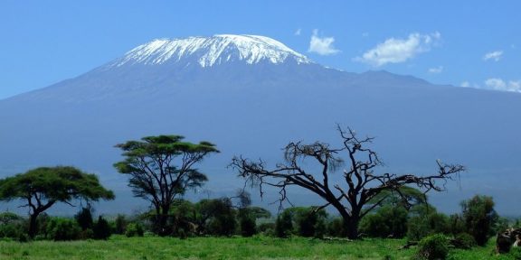 Výstup na Kilimandžáro: Do 5895 metrů bez horolezeckých zkušeností