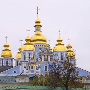 Historie chrámu Svatého Michala byla poněkud tragická, ukrajinci ho však opět pozvedli z popela