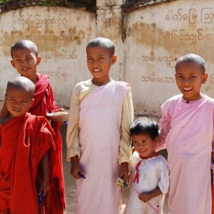 Děti z Barmy