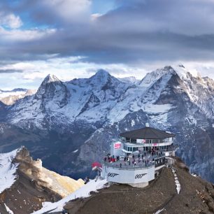 Vrchol Schilthorn - Piz Gloria ve výšce 2970 m n. m. / F: Schilthorn Cableway Ltd.