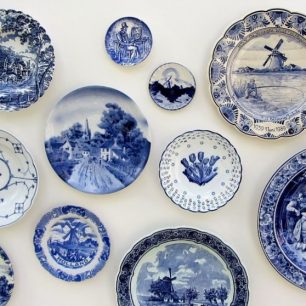 Delft se celosvětově proslavil modrobílou keramikou