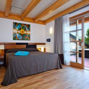 Ubytování hledejte na www.etgroup.info