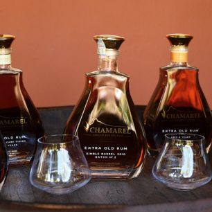 Zastavte se v rumérii Chamarel