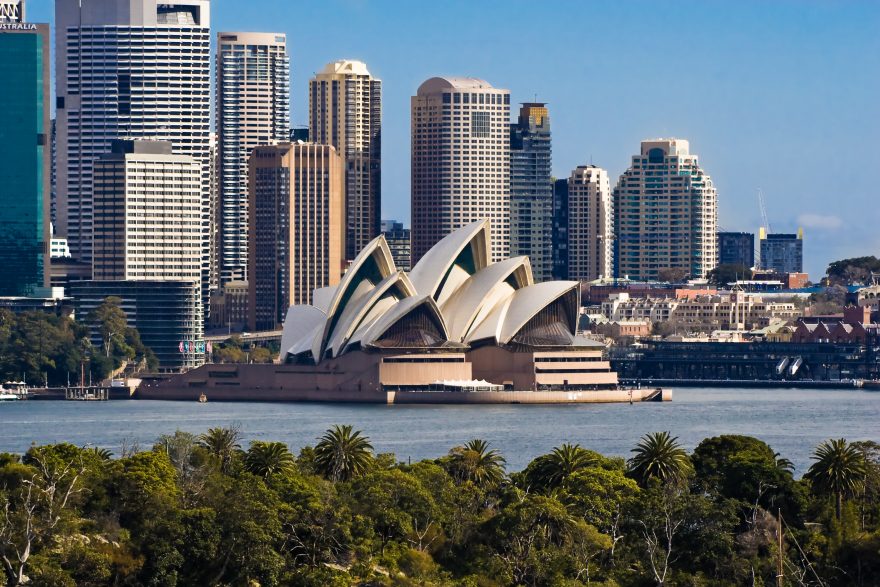 Sydney je největší australské město ležící na východním pobřeží Austrálie