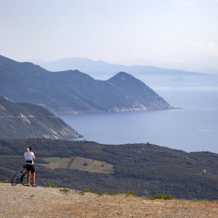Korsika je ideální destinací pro cyklistiku
