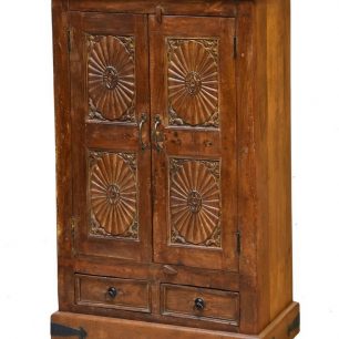 Masivní nábytek SANU BABU