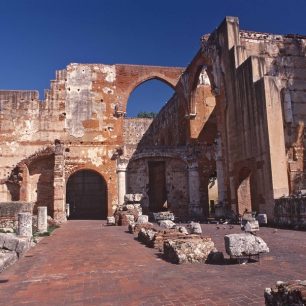 Hospital San Nicolás de Bari, Santo Domingo