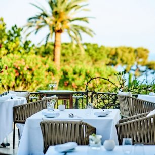 Večeře s výhledem na moře, Nice, Francie
