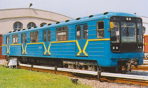 Kyjevské metro, model 1976